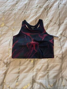 Old Navy Black & Burgundy Marble High-Neck Crop Tank